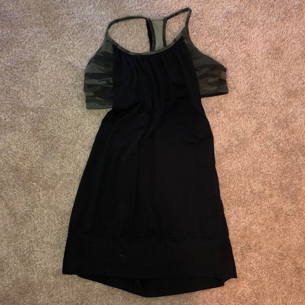 Lululemon tank top